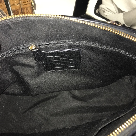 Coach Handbag - Picture 5 of 8